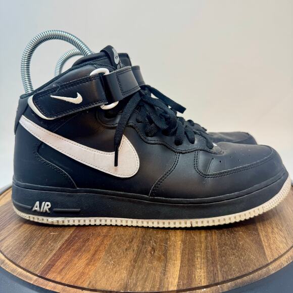 Nike Air Force 1 Mid Top Black White Size 11 - Picture 1 of 8